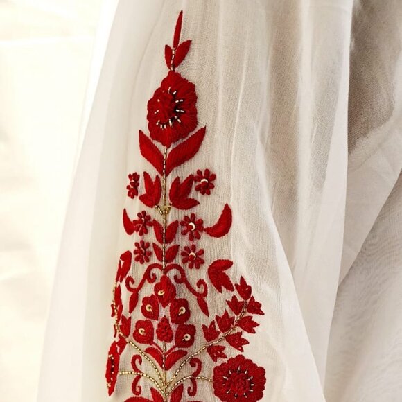 White Kurta / suit with red embroidery - Picture 3 of 5